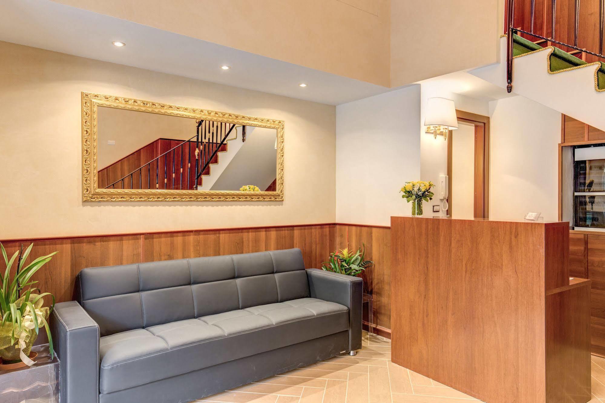 Flavio Hotel